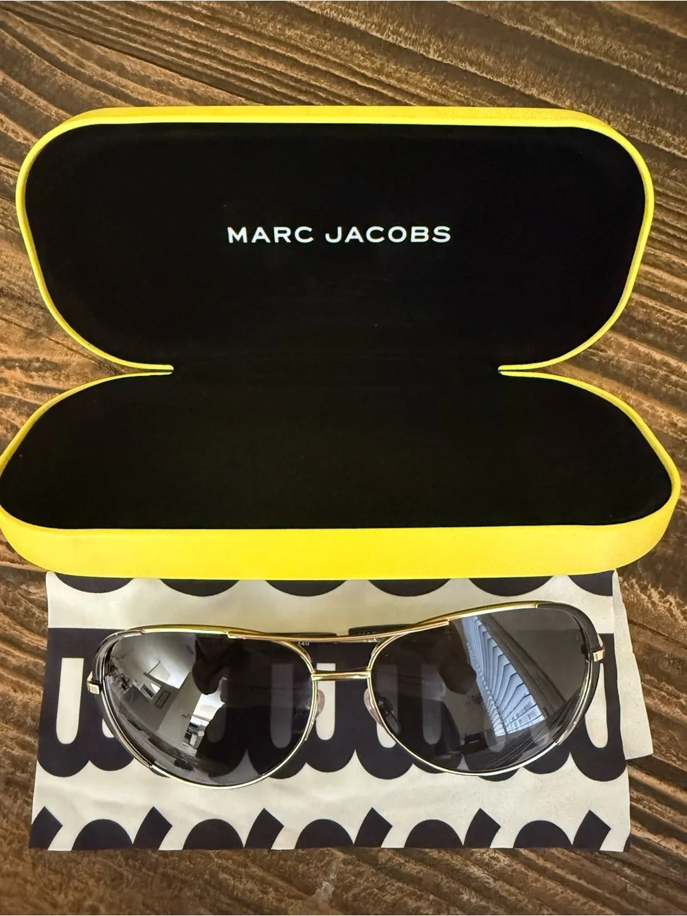 Marc Jacobs MARC 686/S Aviator Sunglasses | Silver/Gunmetal Frame | 59□14-140 |
